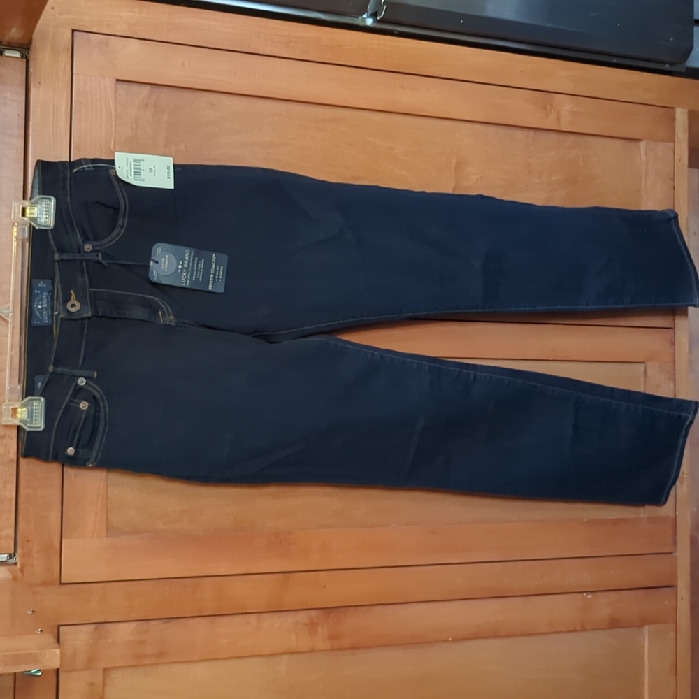 New Lucky Brand Sweet'n Straight Super Stretch Easy Fit Mid Rise Jeans 6/28